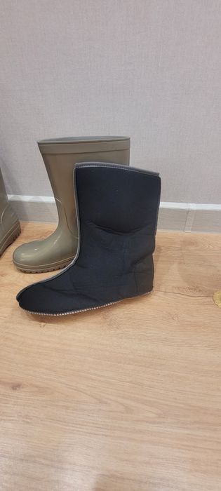 Продам новые сапоги резиновые Юничел, Россия