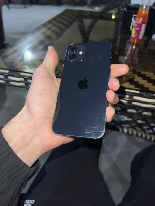 Iphone 12 black 64 GB