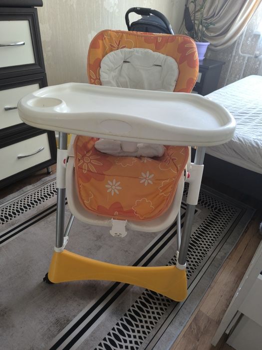 Стульчик для кормления