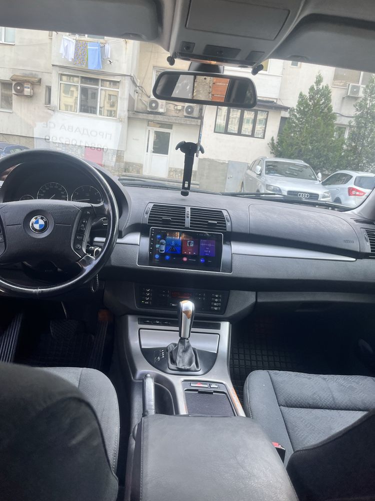 Автомобил джип BMW X5