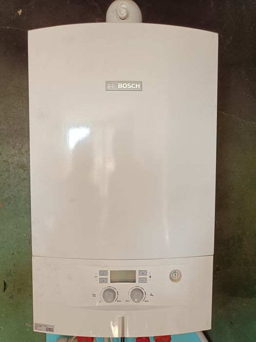 Газов котел BOSCH