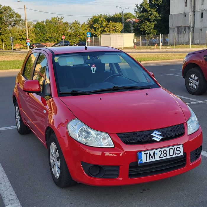 Vând auto Suzuki SX4