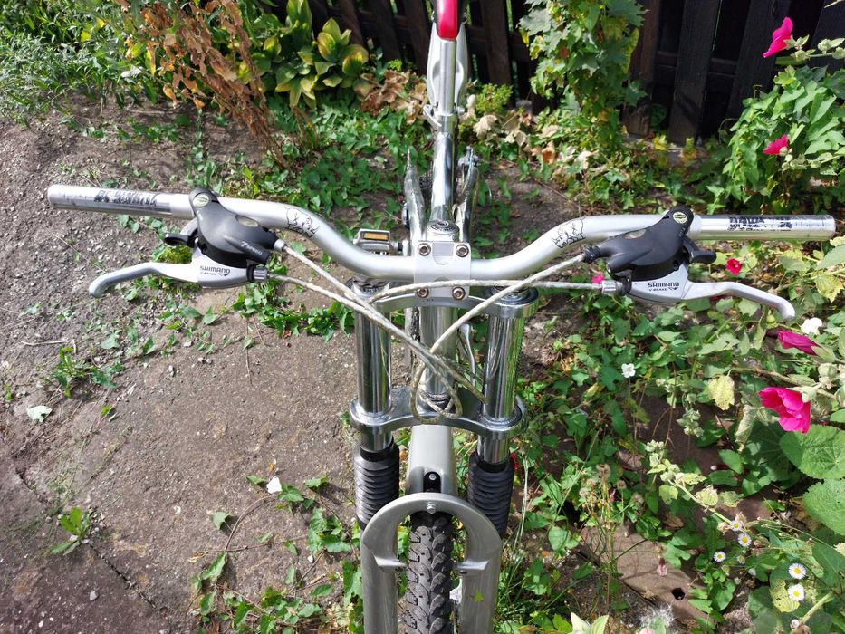 Vand bicicleta DHS, 21 viteze, componente Shimano