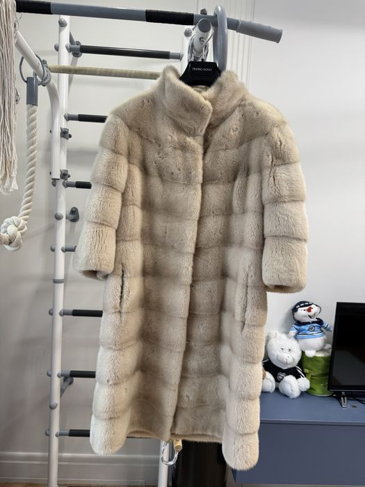 Шуба  норковая новая