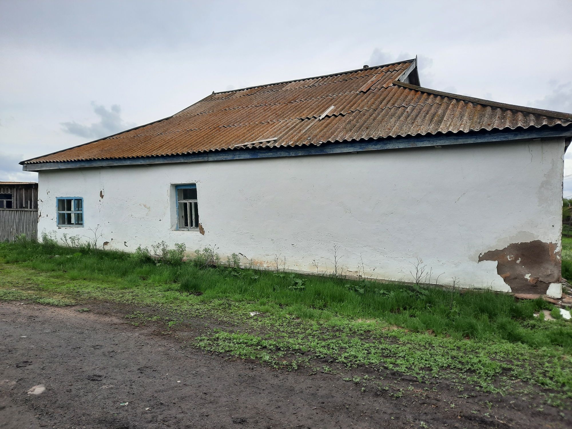 Продаётся дом, село Урюпинка