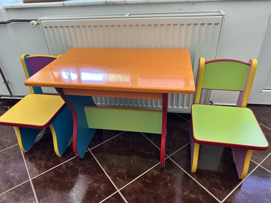 Set masa si scaune copii colorate