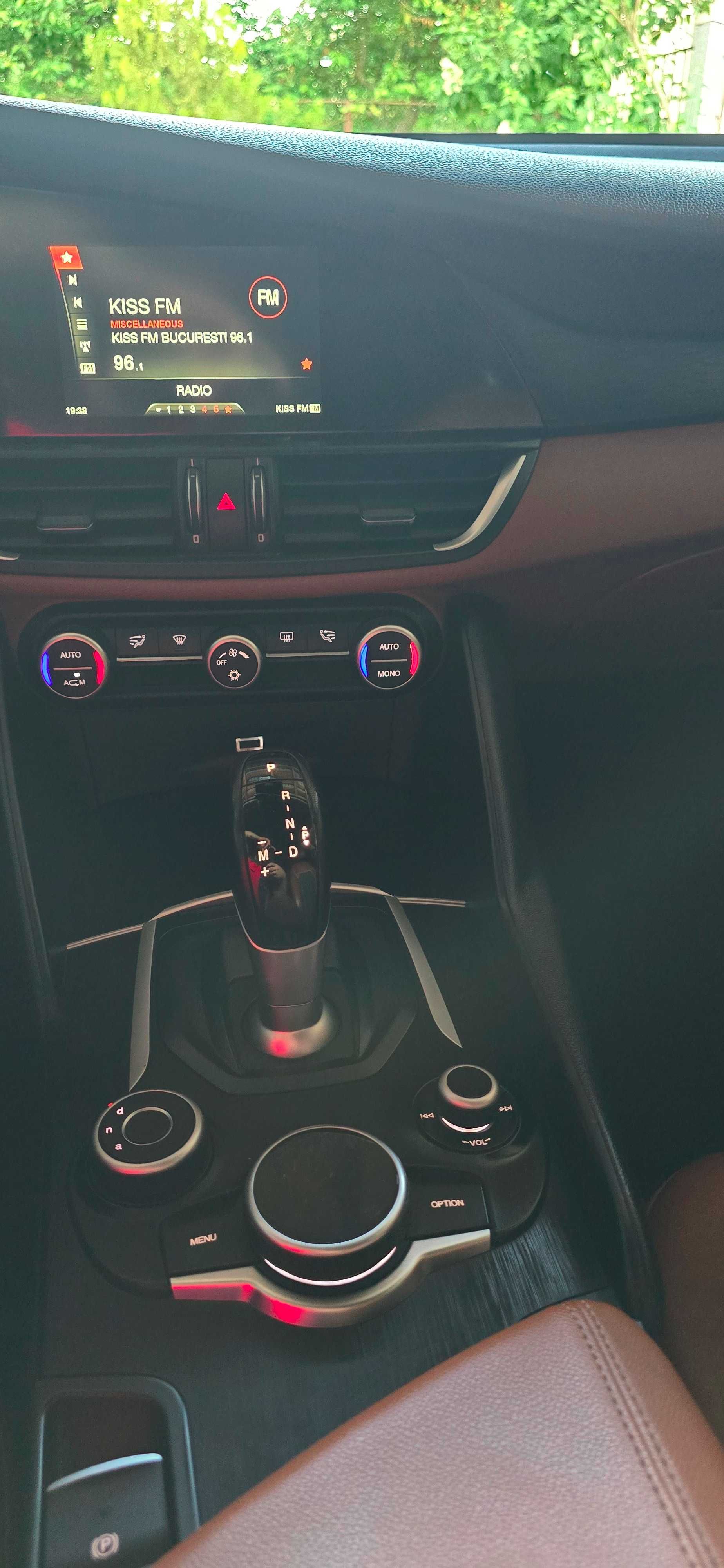 Alfa Romeo Giulia 2.2 Diesel, 150 CP, Automată, 2016