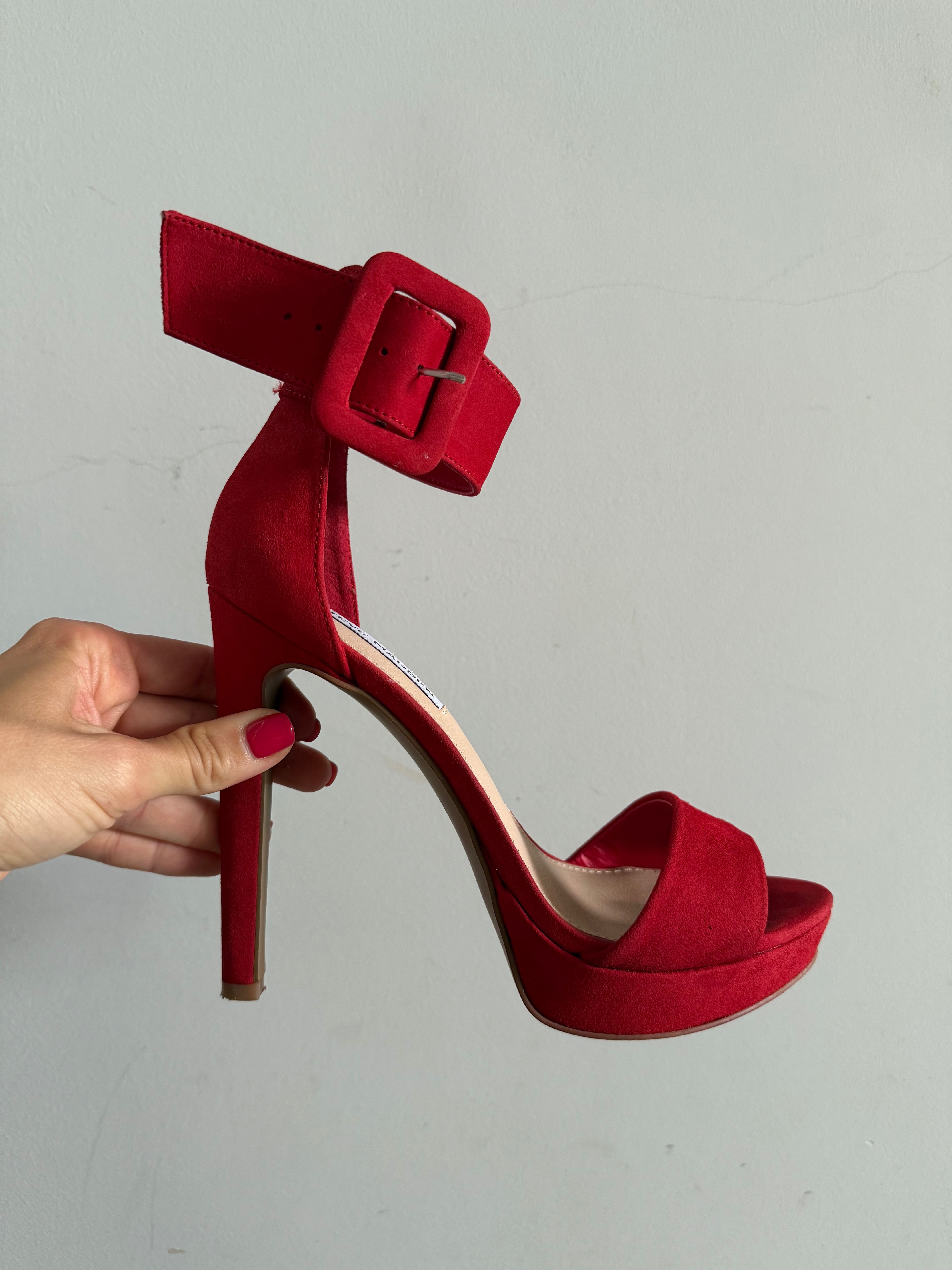 Дамски сандали Steve Madden