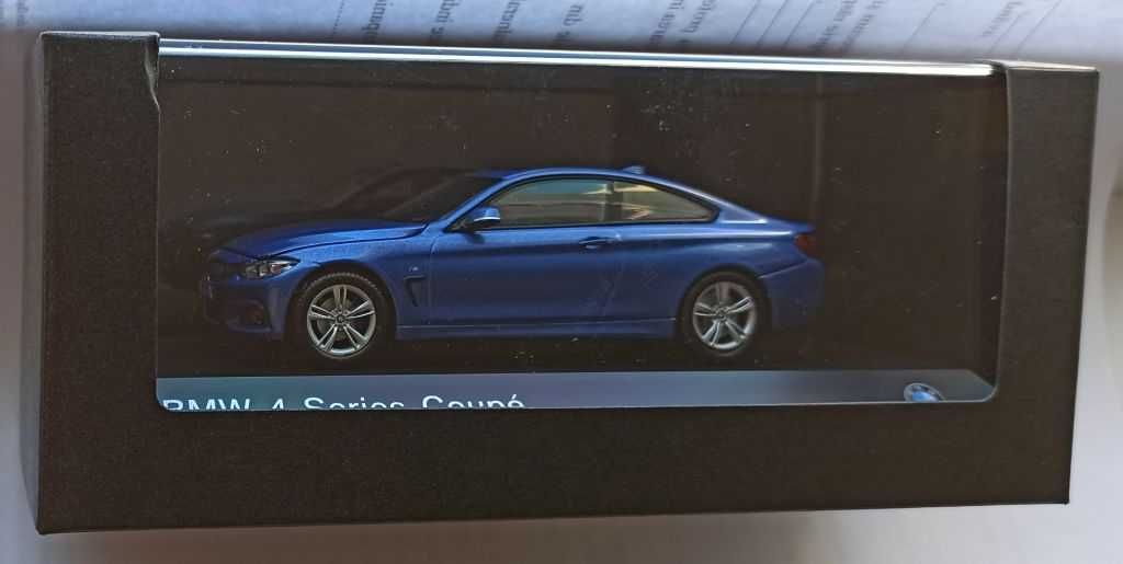 Macheta BMW seria 4 (F32) Coupe albastru - iScale 1/43