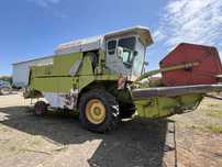 CLAAS Dominator 76