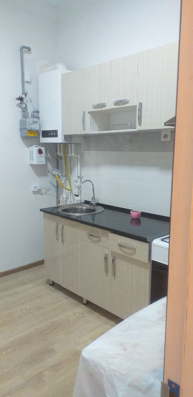 Bez makler To'y-tepa nurofshonda  2 xonali kvartira ijaraga beriladi