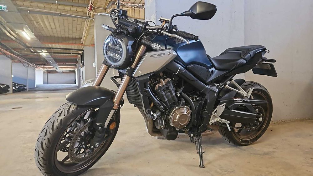 Honda CB650R 2021 - primul proprietar