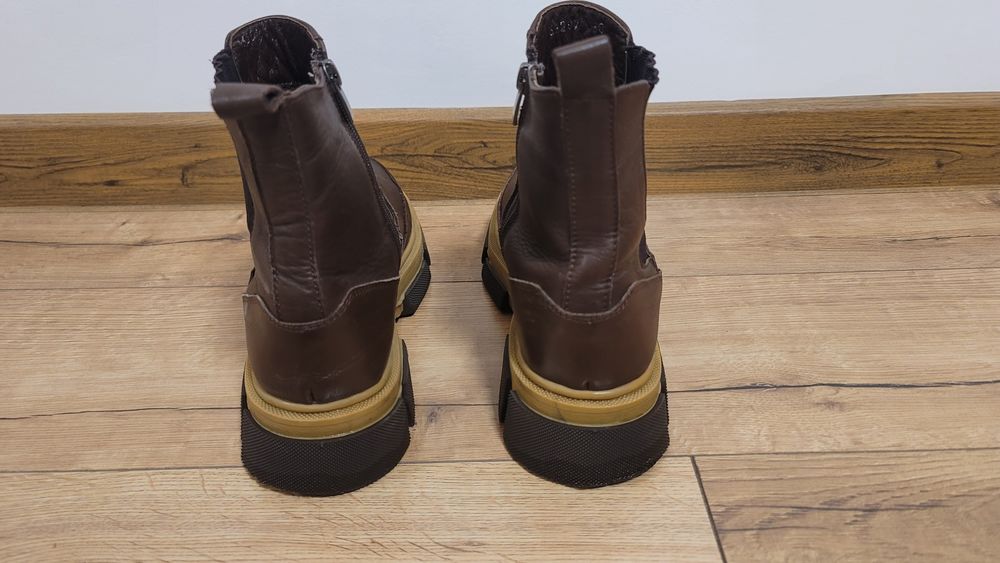 Боти естествена кожа