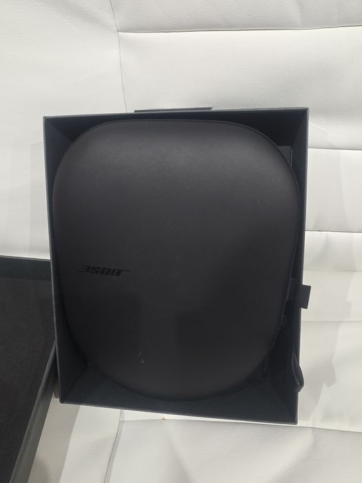 Блутут слушалки BOSE Noise cancelling 700