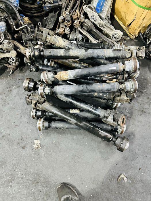 Маллый кардан w164 x164 GL ML авторазбор бу запчасть  мерседес