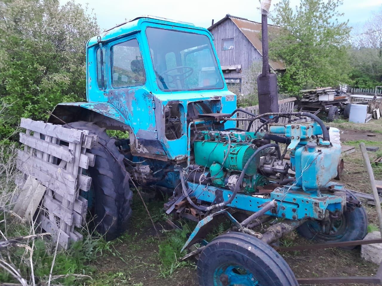 Продам трактор Т 28