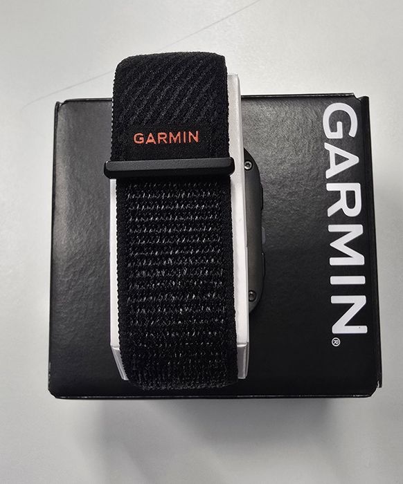 Смарт часовник Garmin Venu X1, черен