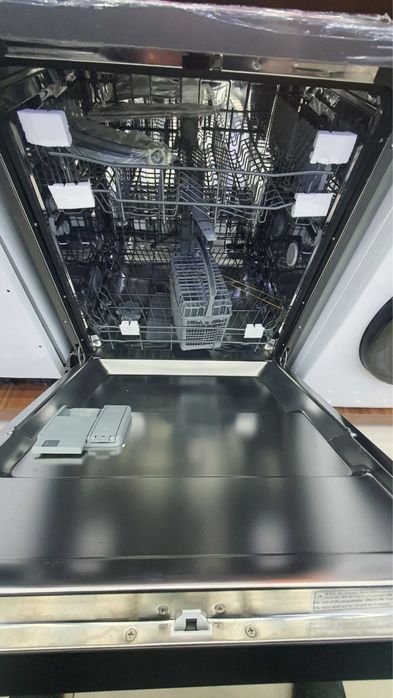 Турецская посудамоечныя машина от фирмы Ziffler posudamoyka