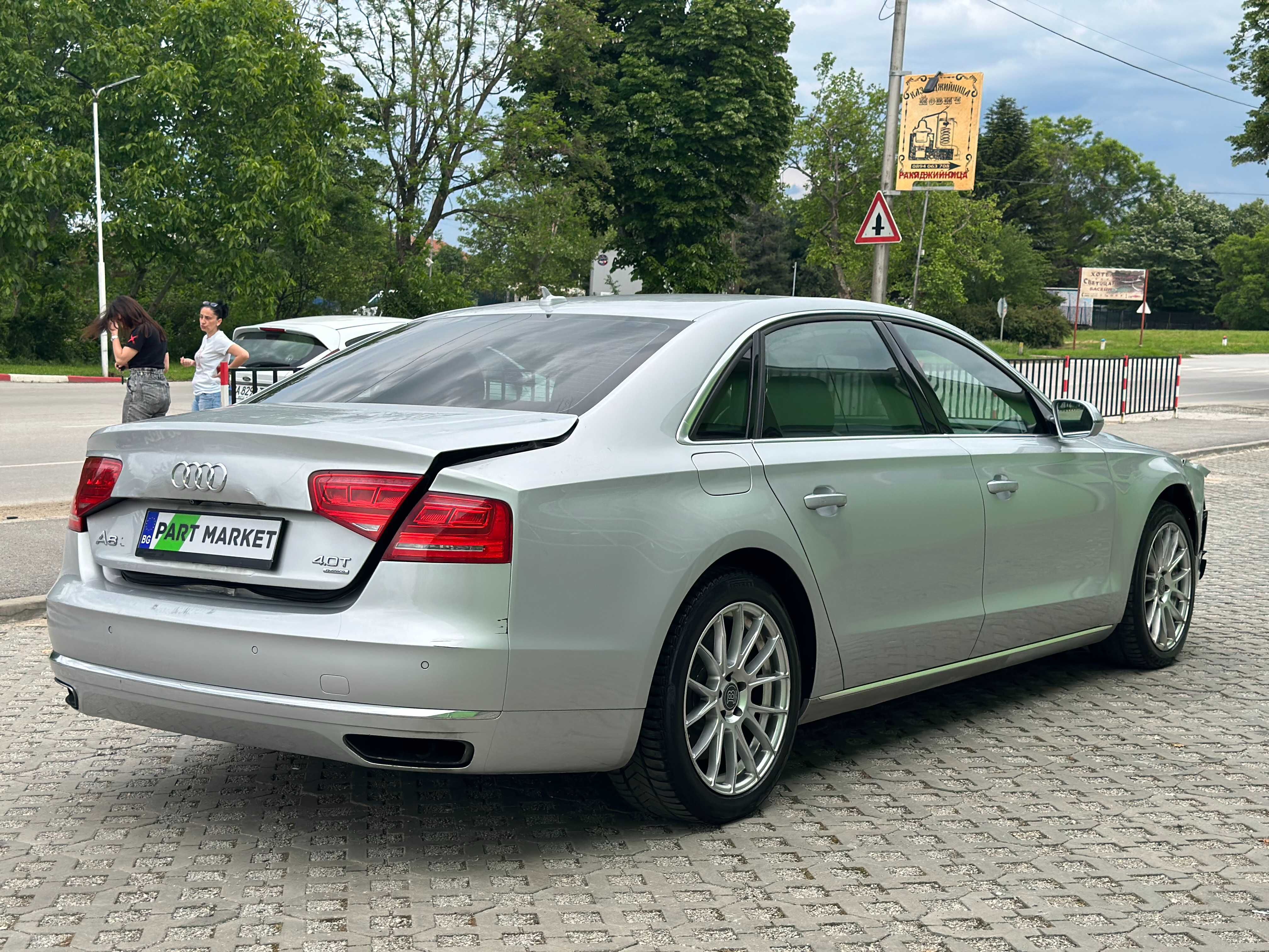 AUDI A8 Long 4.0TFSI FULL На Части