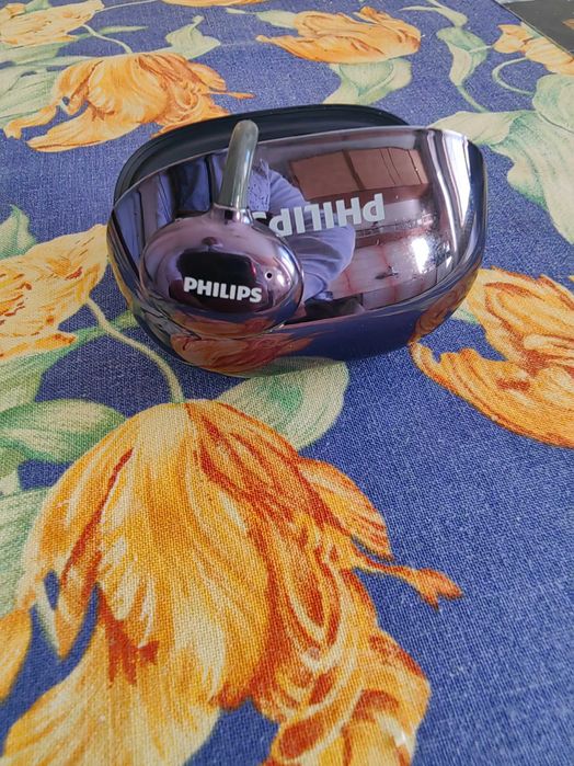 Слушалка за разговор и музика