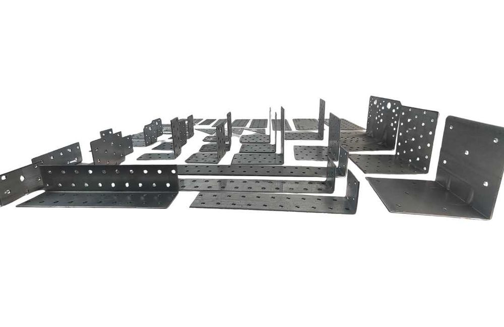 Прави и ъглови метални планки / други крепежни елементи