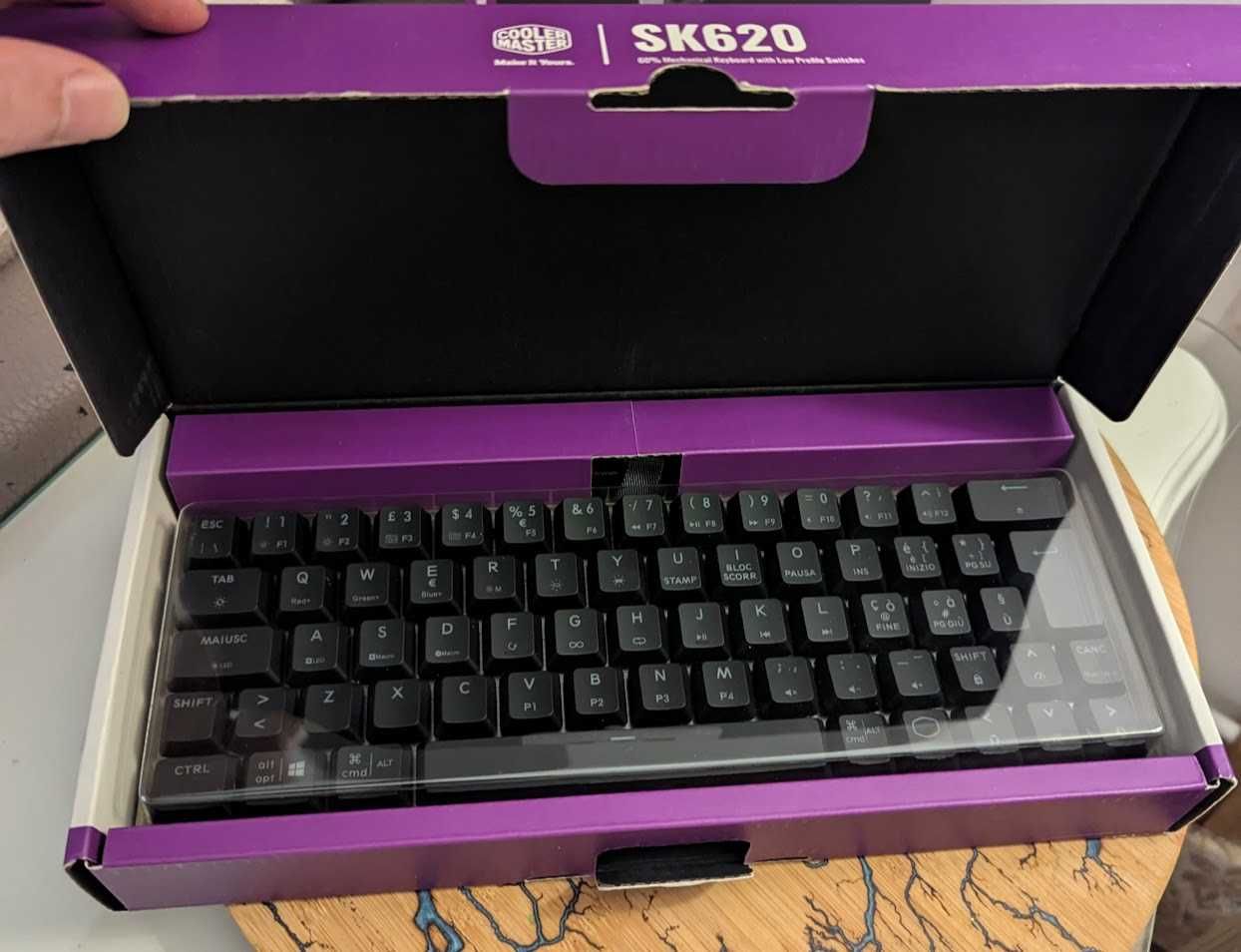 Механична клавиатура Cooler Master SK620 Red Linear с гаранция RGB