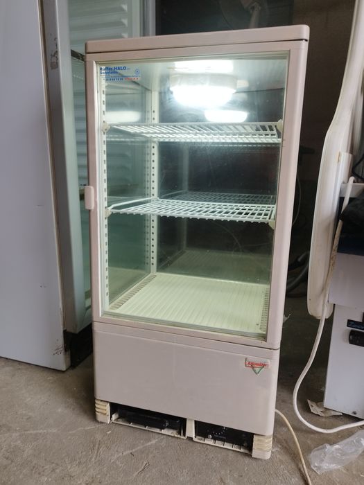 Хладилна витрина Neumärker