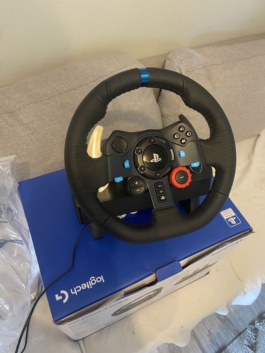 Vand volan Logitech