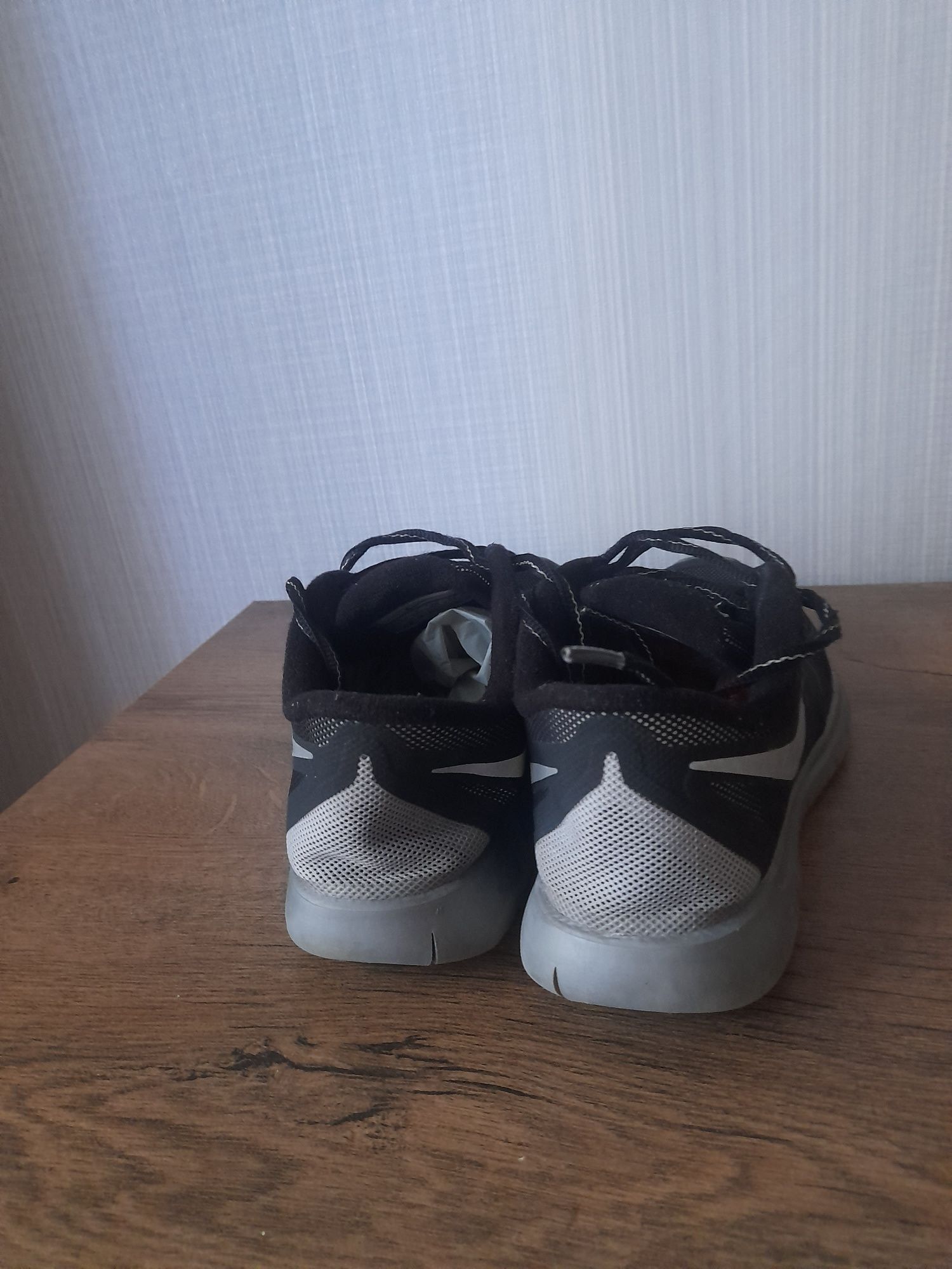 Nike free 5.0  H2O RAPEL маратонки 37.5 номер.