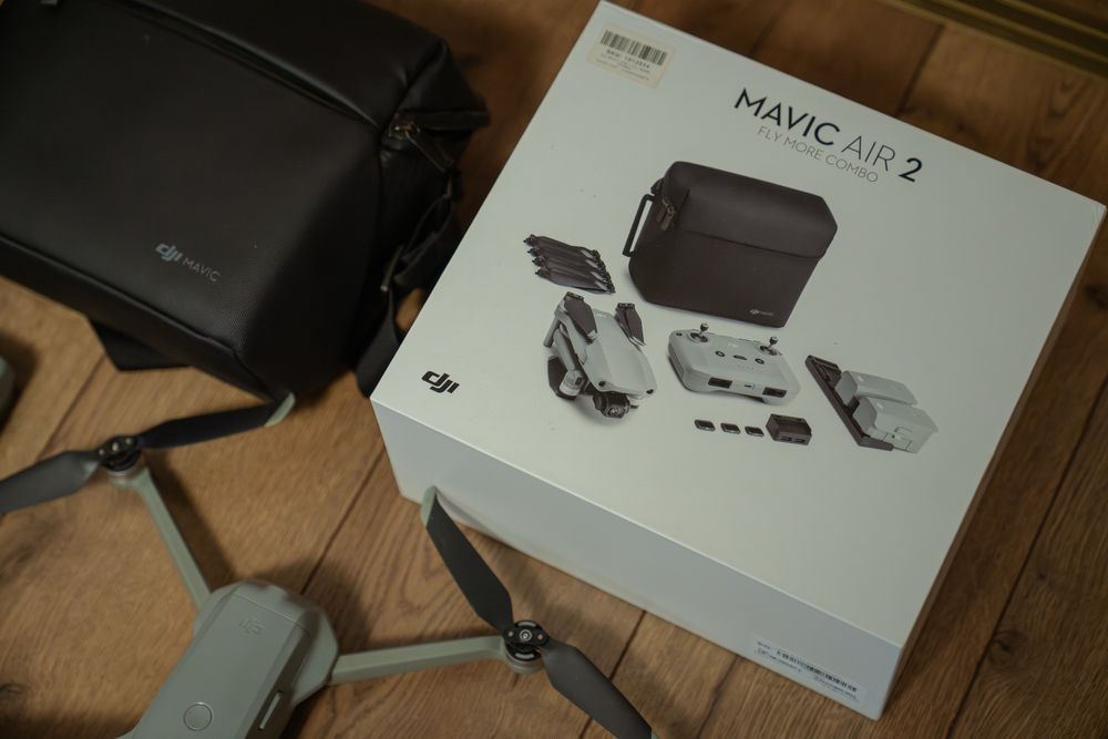 DJI Mavic Air 2 Fly More Combo