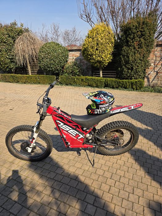 Motocros Oset 24