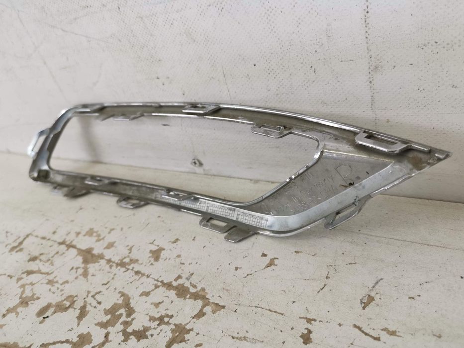 Хромиран Орнамент Задна Броня Дясна Страна Фолксваген / Volkswagen VW