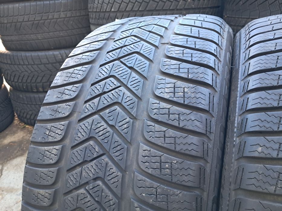 Anvelope second iarna 275 35 R21 Pirelli 6mm 2022