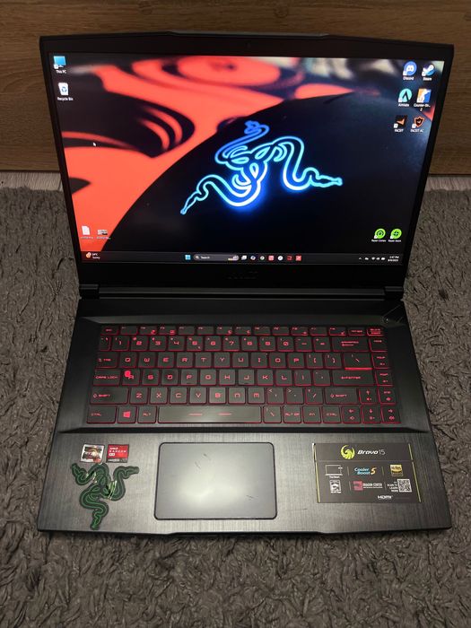 Vand sau Schimb Laptop Gaming MSI bravo 15!