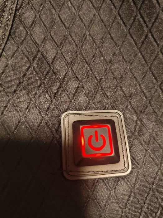 Елек с електрическо нагряване чрез външен акумулатор