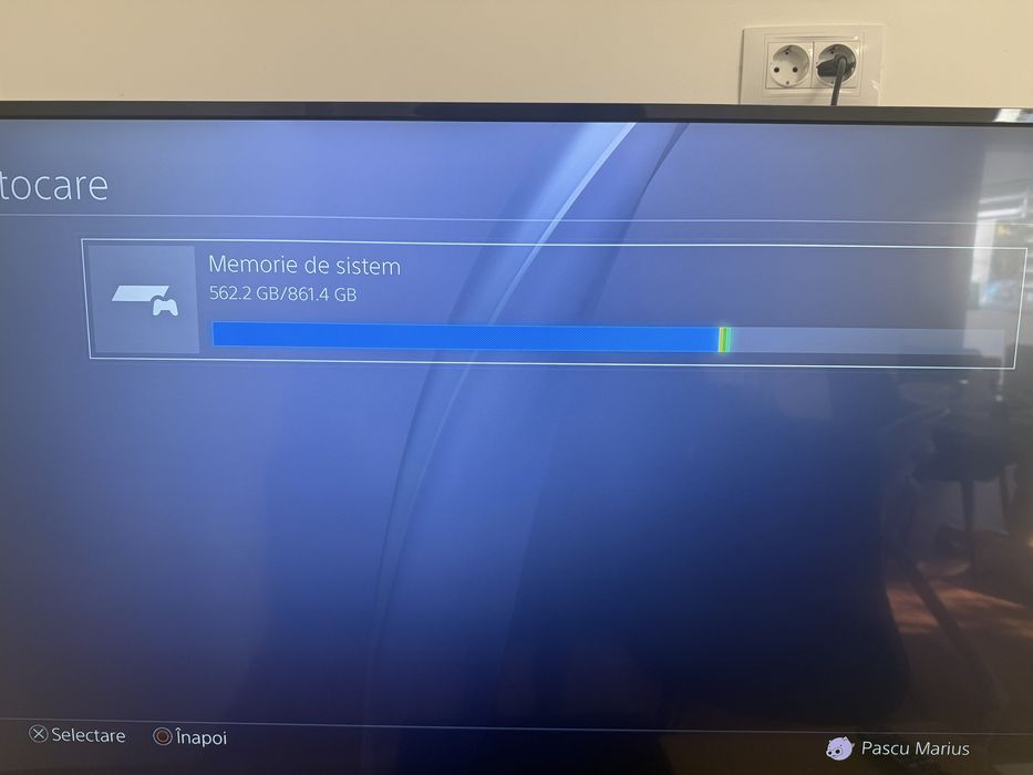 Vand PS4 PRO cu SSD