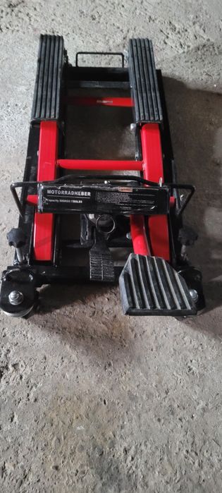 Cric hidraulic motociclete /stander moto