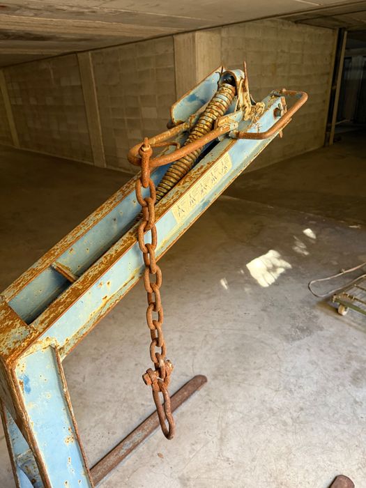 Furca pentru paleti - macara