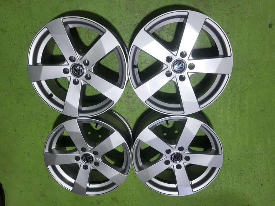 17 5x112 Vw Passat Touran Caddy Golf Skoda Audi 5х112