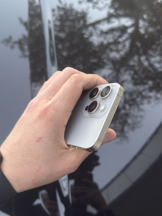 Iphone 15 pro max 256gb titan