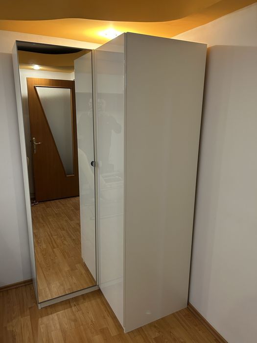 Dulap coltar cu oglinda