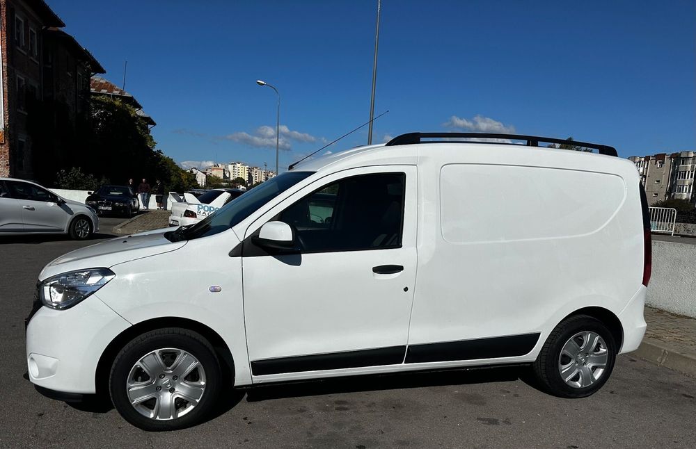 Dacia Dokker Dacia Dokker 1,5 dci 95CP/ Persoana Juridica TVA deductibil/ Km reali