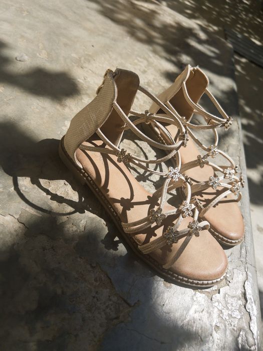 Sandale putin folosite