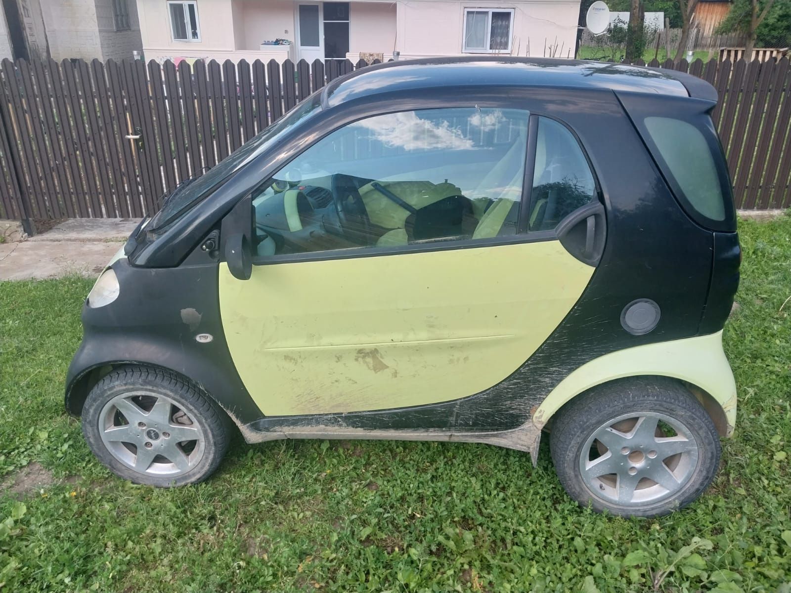 Vând smart,mai multe detalii în pv