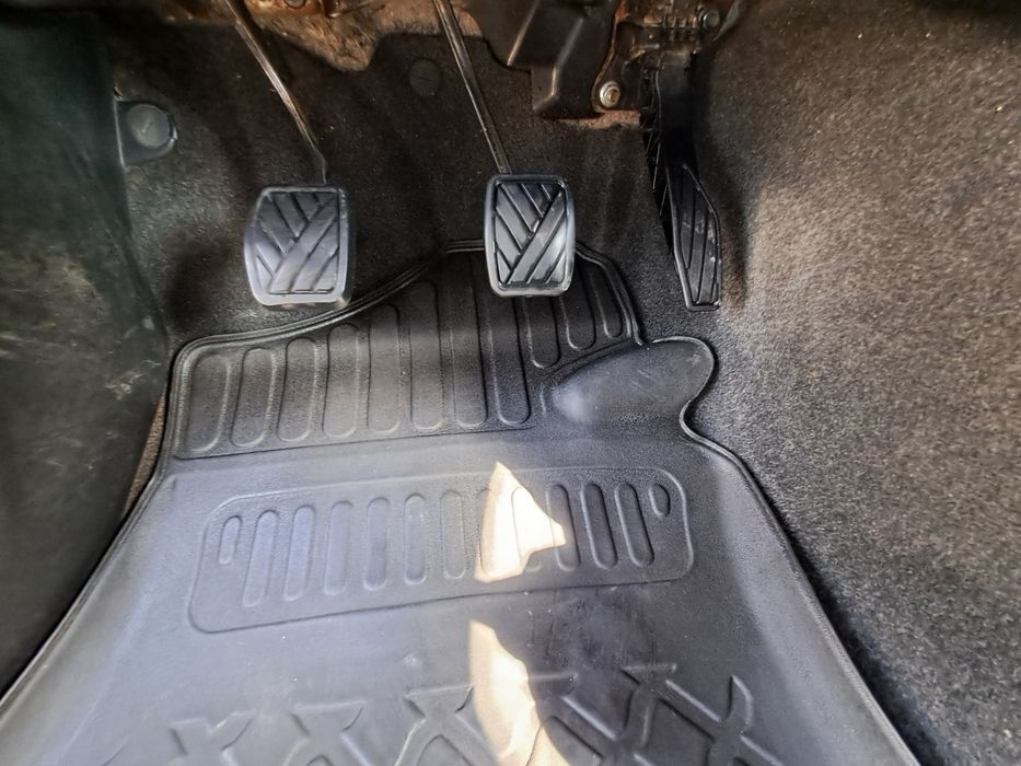 Suzuki Jimny, Autoturism, 4x4, Blocanți.