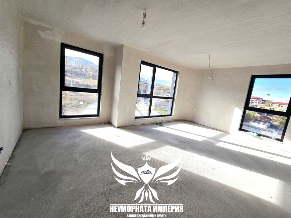 Продавам нов тристаен 93кв.м. 5ет. с гараж гр.Асеновград кв.Запад