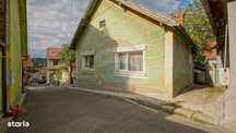 Casă săsească de renovat, cu teren, Șcheii Brașovului