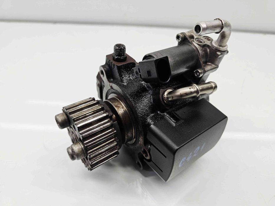Pompa inalta presiune  Volkswagen Polo (6R) [Fabr 2009-2016] 03L130755