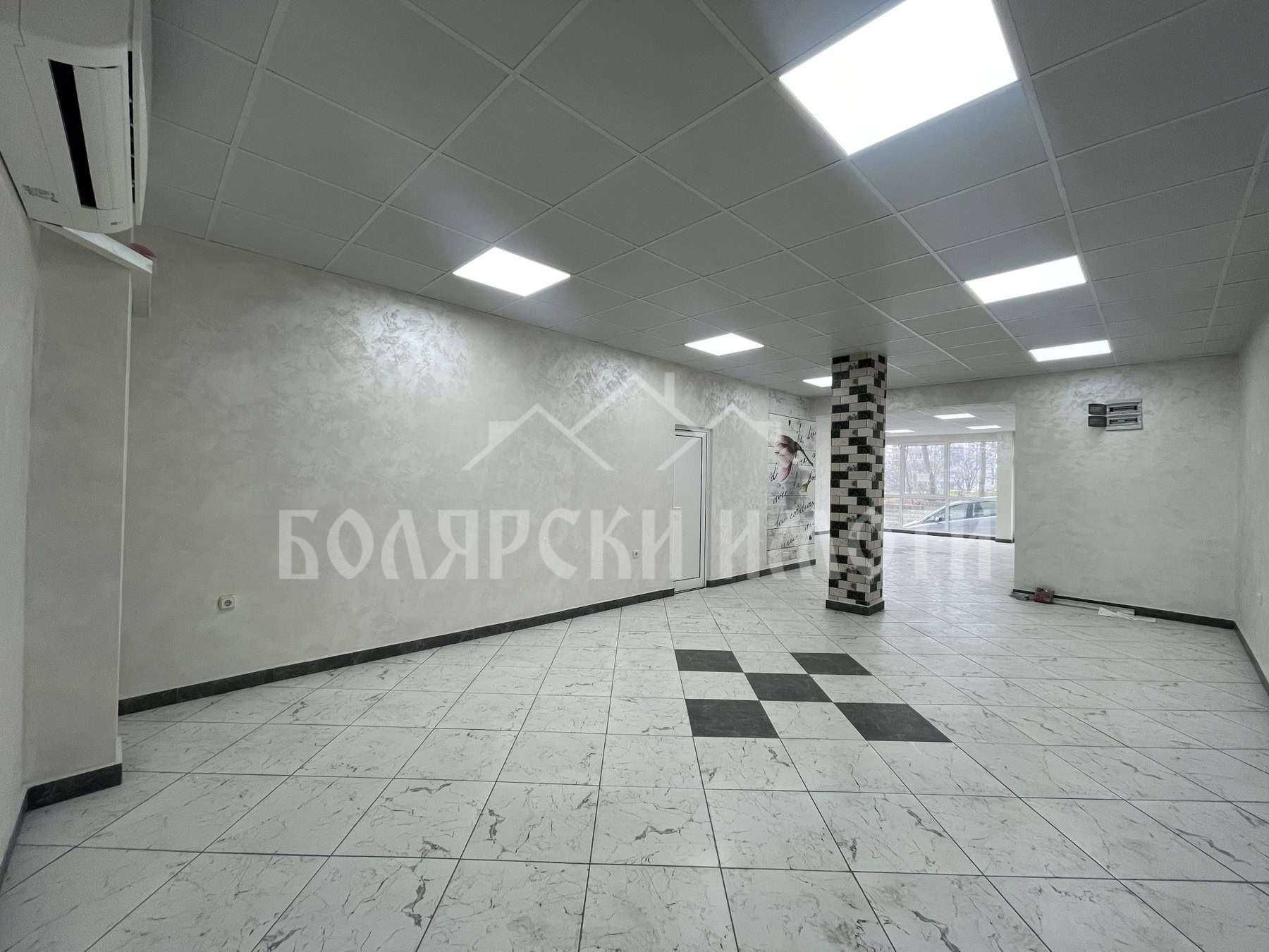 Магазин в кв. Колю Фичето