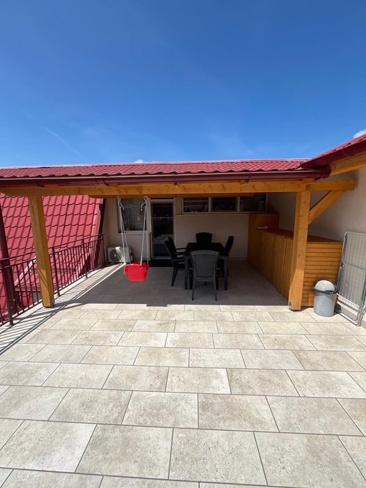 Apartament 3 camere cu terasa 35 mp, parcare Muzeul Apei Floresti